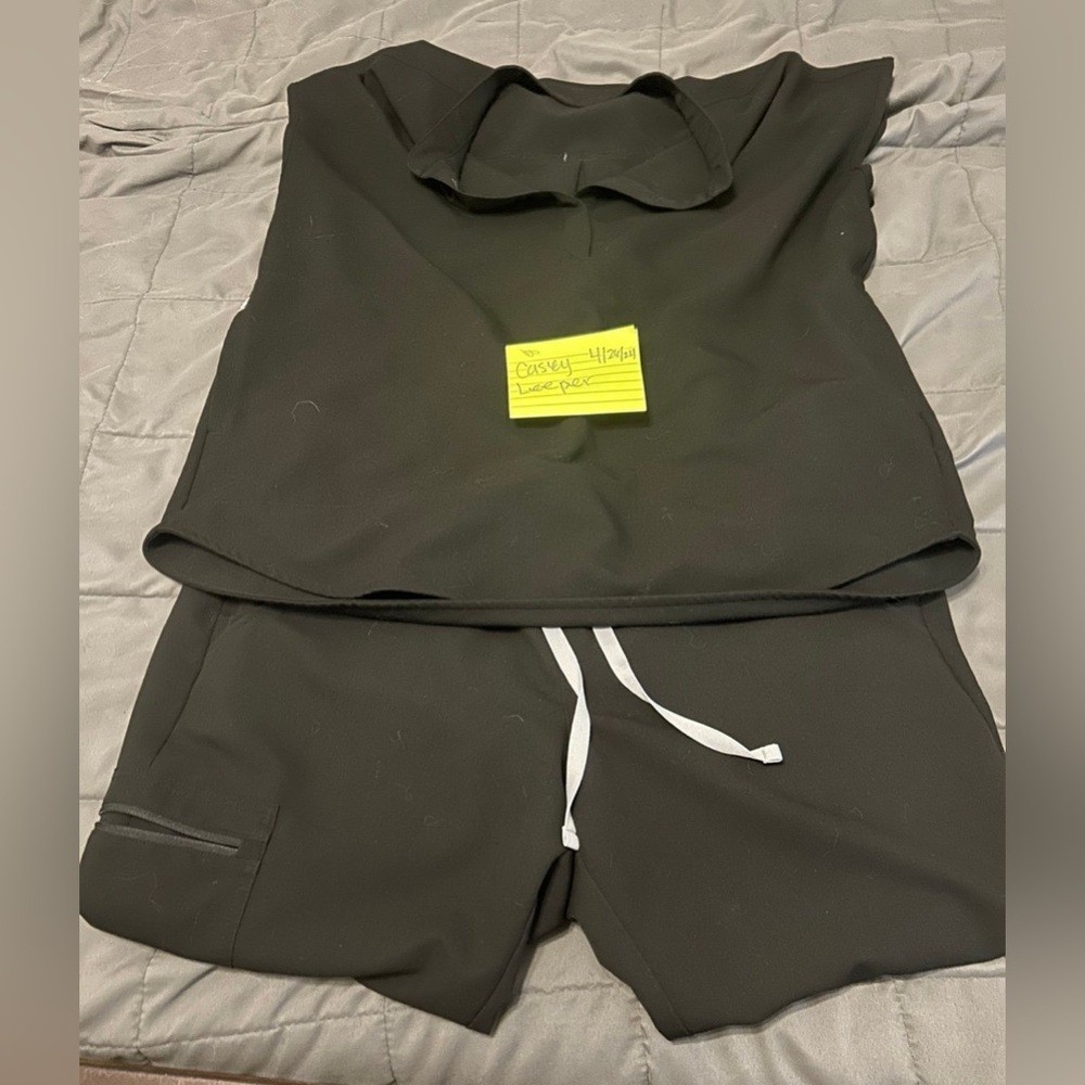 Women’s Figs black set